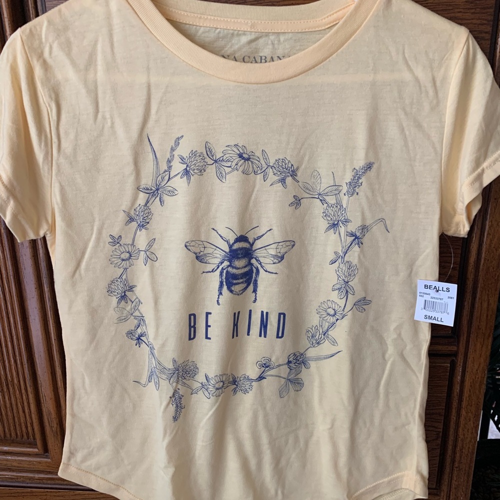 Be Kind T Shirt NWT